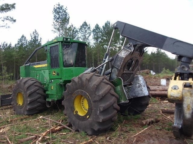 Forestales Maquinas Deere 648L importada en buenas condiciones Ref.: 1588608479551527 No. 3