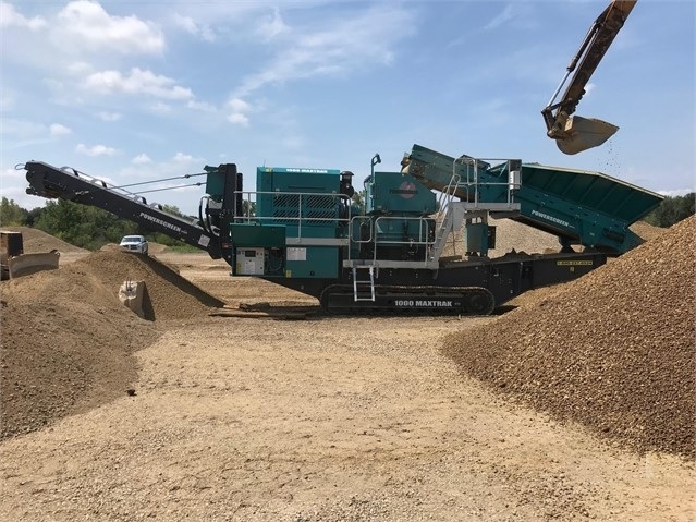 Crushing Machines Powerscreen 1000 MAXTRAK