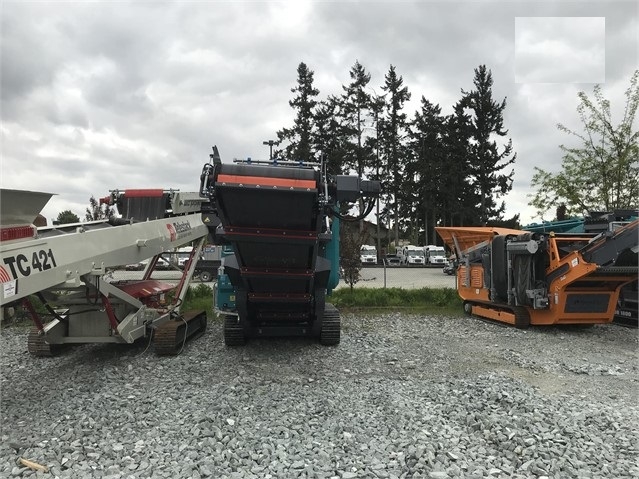 Trituradoras Powerscreen TRAKPACTOR 260 de bajo costo Ref.: 1588877694088299 No. 3