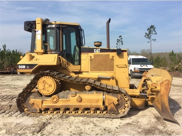 Tractores Sobre Orugas Caterpillar D6M seminueva en venta Ref.: 1589300575807289 No. 2