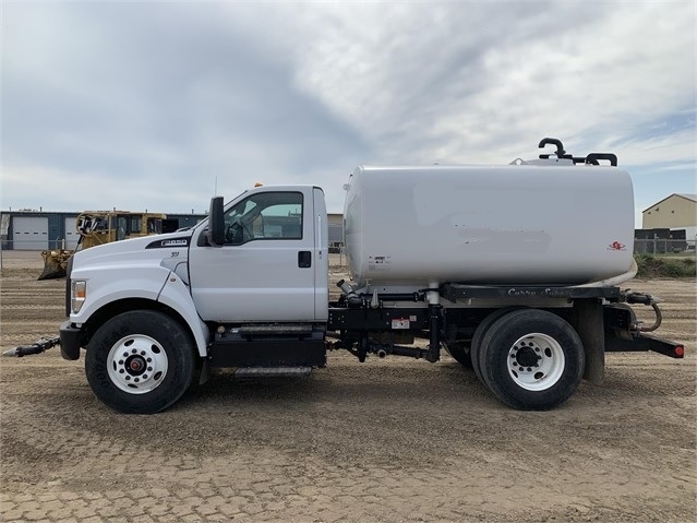 Camion Con Pipa Ford F650