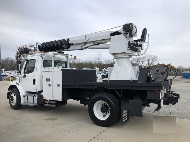 Gruas Altec DM47TR en buenas condiciones Ref.: 1589342016496612 No. 2