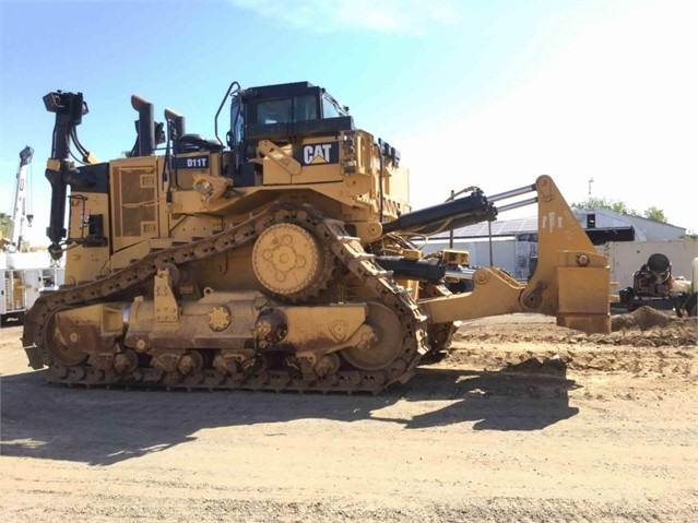 Tractores Sobre Orugas Caterpillar D11T de segunda mano en venta Ref.: 1589399159509906 No. 2