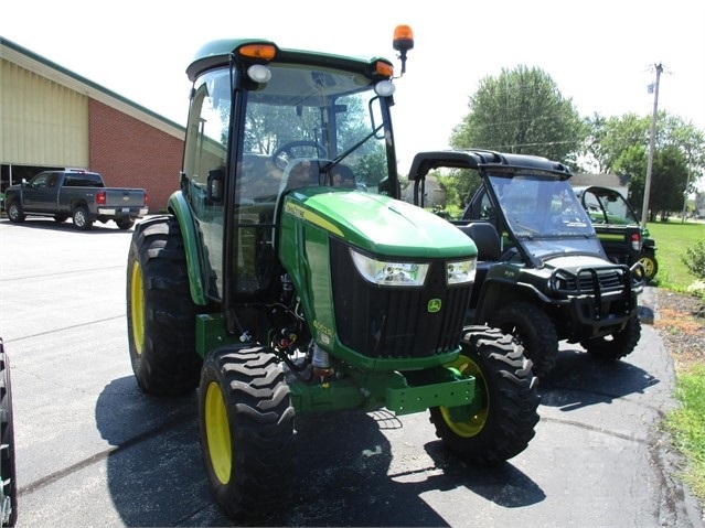 Agricultura Maquinas Deere 4052R de importacion a la venta Ref.: 1590442293464549 No. 2