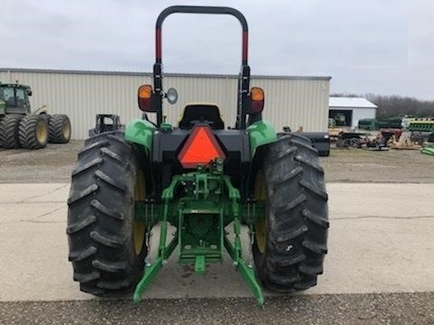 Agricultura Maquinas Deere 5055E usada en buen estado Ref.: 1590513616860827 No. 3