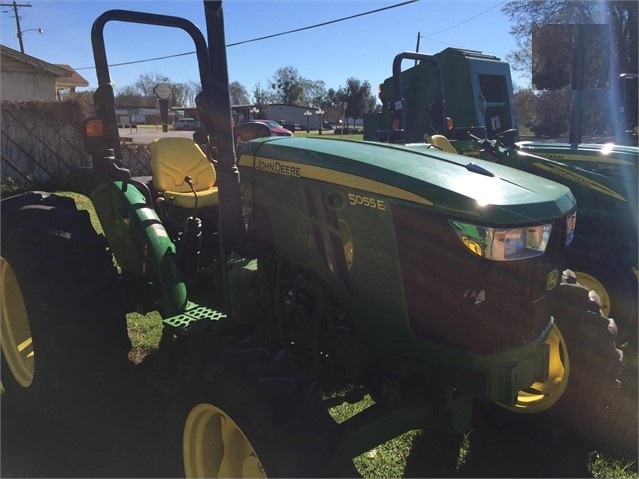 Agricultura Maquinas Deere 5055E de segunda mano a la venta Ref.: 1590516734617422 No. 2