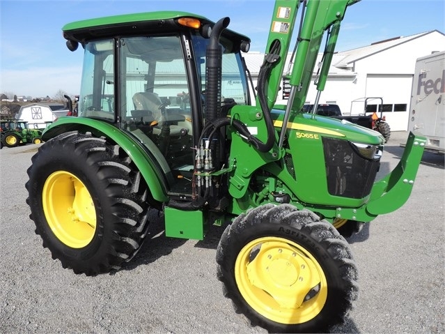 Agricultura Maquinas Deere 5065E importada en buenas condiciones Ref.: 1590682093039009 No. 4