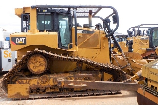 Tractores Sobre Orugas Caterpillar D6T usada a la venta Ref.: 1591225765658086 No. 3