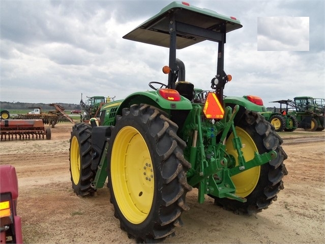 Agricultura Maquinas Deere 6110 de medio uso en venta Ref.: 1591373345990436 No. 2