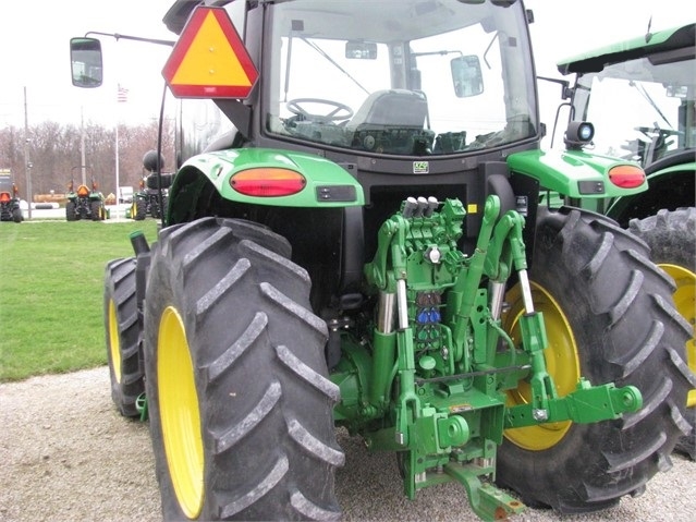 Agricultura Maquinas Deere 6110 seminueva en perfecto estado Ref.: 1591635939889672 No. 3