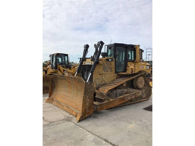 Dozers/tracks Caterpillar D6T