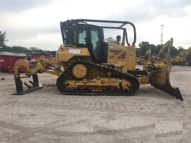 Dozers/tracks Caterpillar D6N