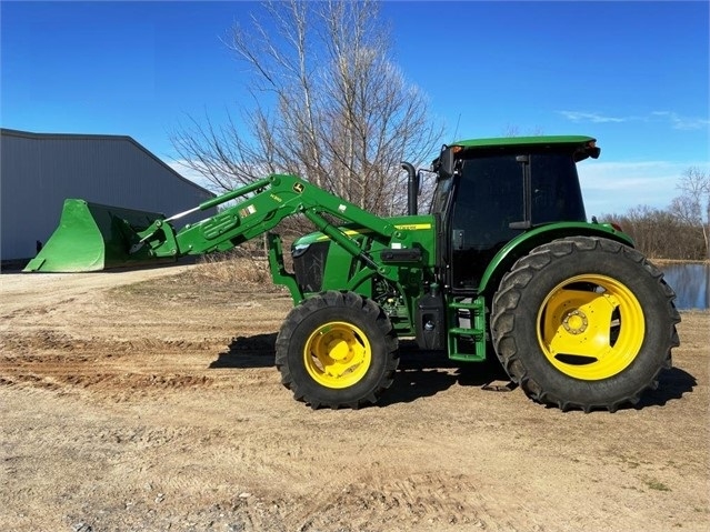 Agricultura Maquinas Deere 6120 seminueva en venta Ref.: 1591737801547117 No. 2