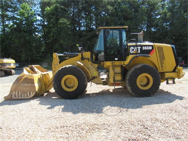 Cargadoras Sobre Ruedas Caterpillar 966M