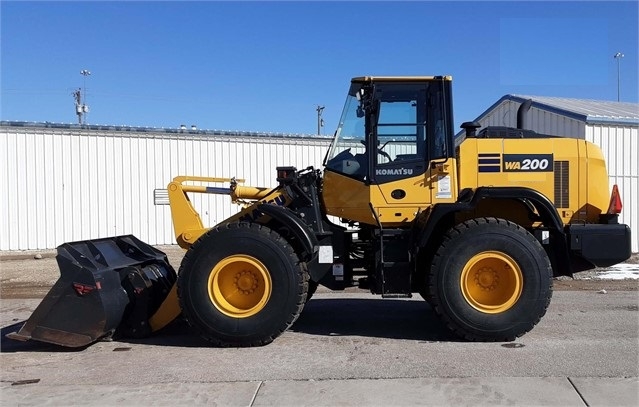 Cargadoras Sobre Ruedas Komatsu WA200