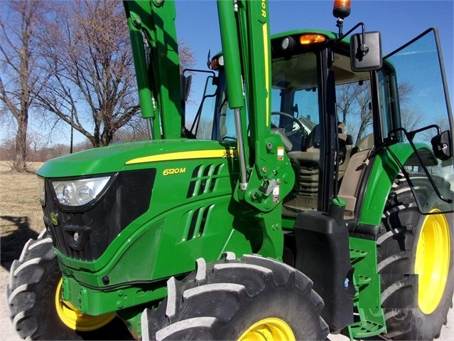 Agricultura Maquinas Deere 6120 usada en buen estado Ref.: 1592590188510295 No. 2