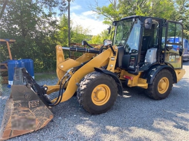 Cargadoras Sobre Ruedas Caterpillar 906