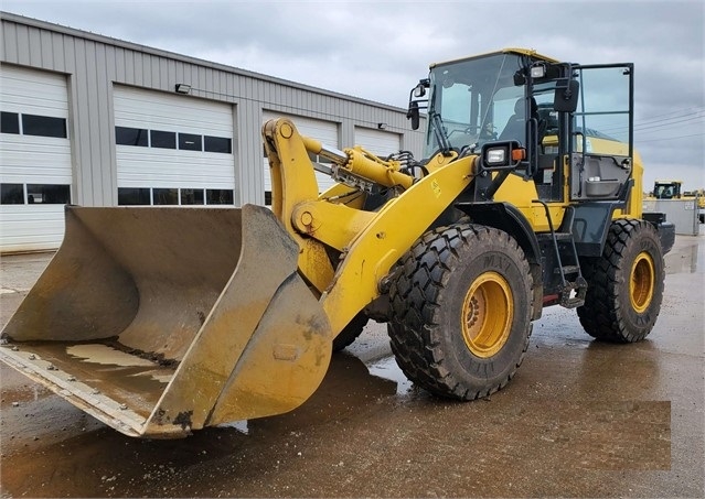 Cargadoras Sobre Ruedas Komatsu WA320 en optimas condiciones Ref.: 1593132078692936 No. 3