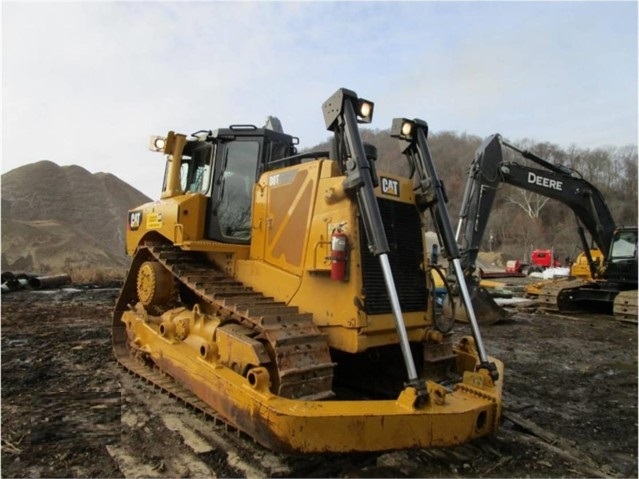 Dozers/tracks Caterpillar D8T