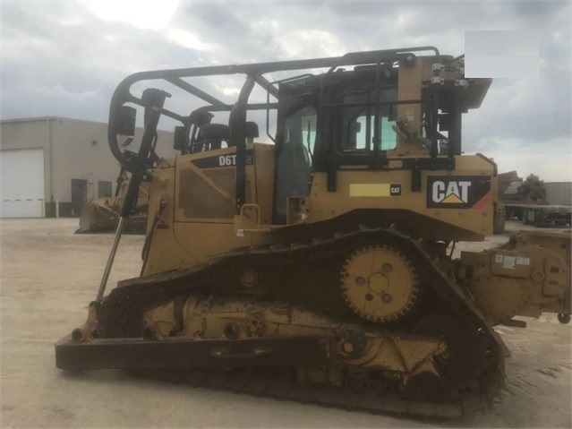 Tractores Sobre Orugas Caterpillar D6T usada en buen estado Ref.: 1594332482413155 No. 3