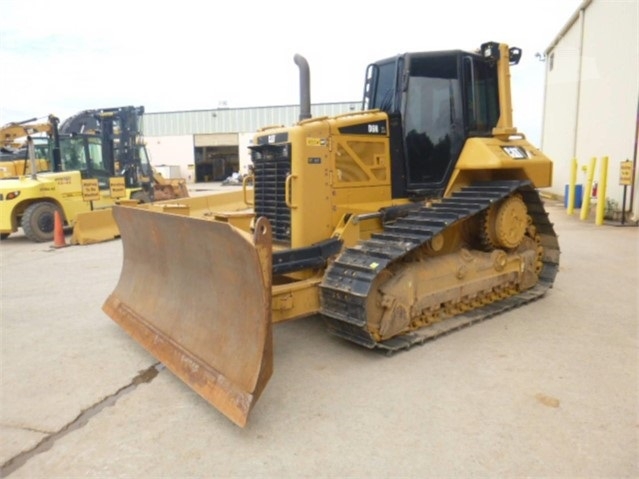 Dozers/tracks Caterpillar D6N