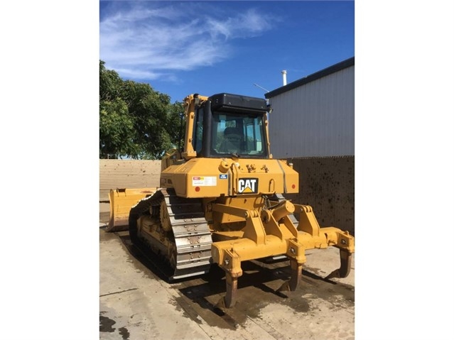 Dozers/tracks Caterpillar D6N