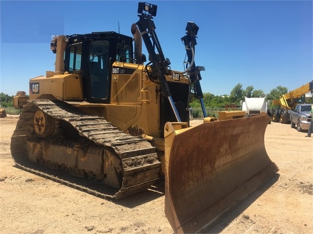 Tractores Sobre Orugas Caterpillar D6T seminueva en venta Ref.: 1594758290097474 No. 2