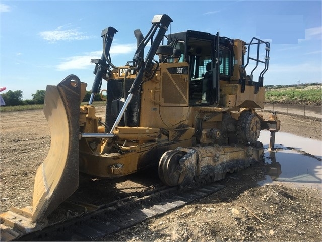 Dozers/tracks Caterpillar D6T