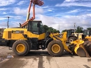 Cargadoras Sobre Ruedas Komatsu WA320 en buenas condiciones Ref.: 1594938821056552 No. 2