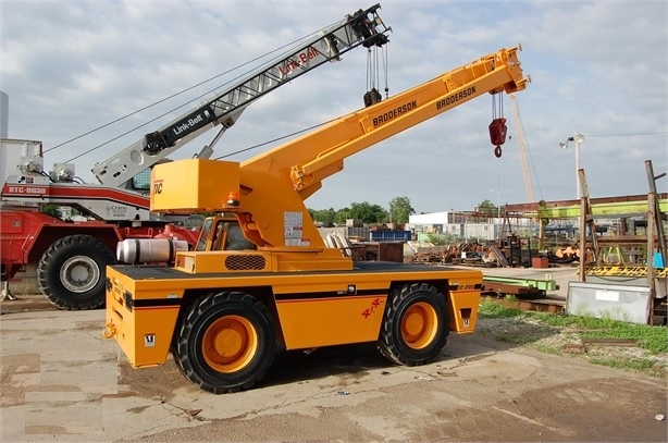 Gruas Broderson IC200