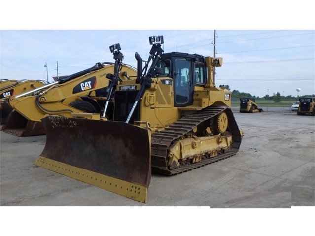 Dozers/tracks Caterpillar D6T