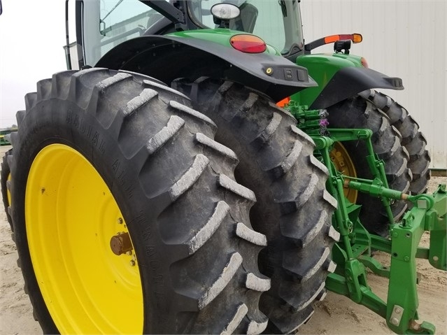 Agricultura Maquinas Deere 8235R seminueva en perfecto estado Ref.: 1595613415724029 No. 4