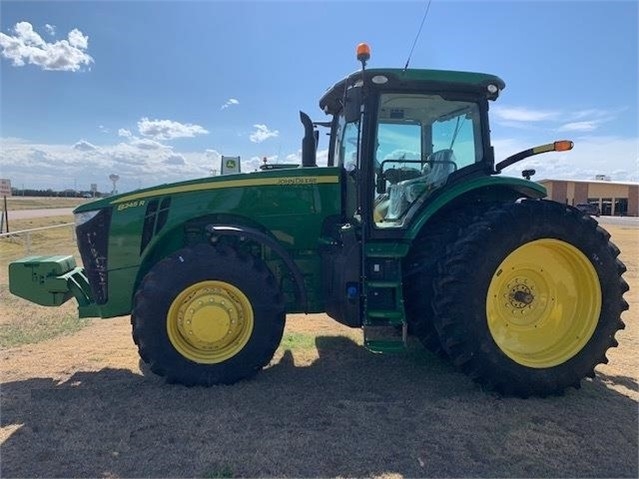 Agricultura Maquinas Deere 8245R de segunda mano a la venta Ref.: 1596041792370455 No. 2