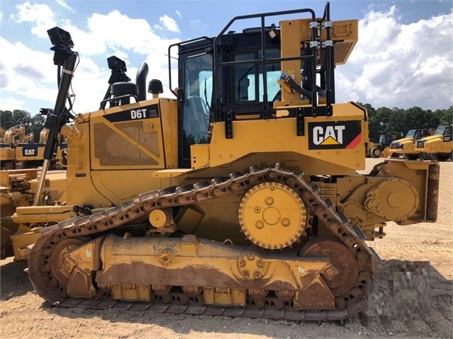 Tractores Sobre Orugas Caterpillar D6T usada a la venta Ref.: 1597709059352915 No. 2