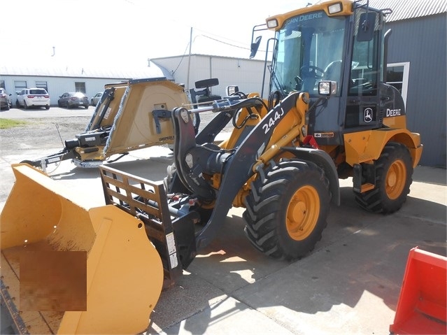 Cargadoras Sobre Ruedas Deere 244J de importacion a la venta Ref.: 1597801085615703 No. 2