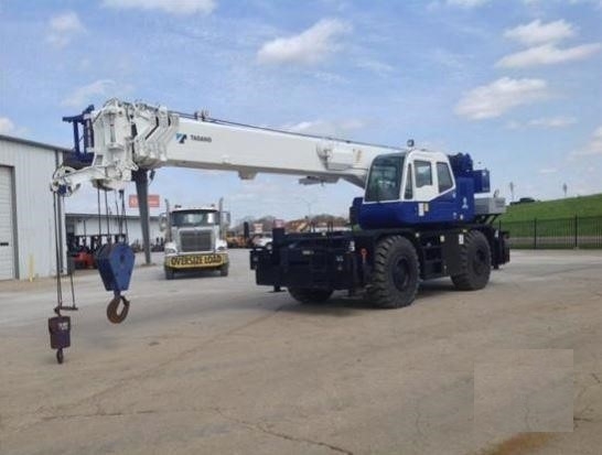 Gruas Tadano GR350XL