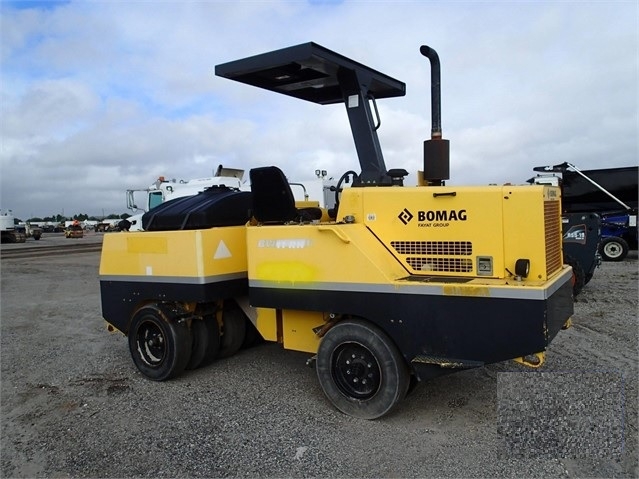 Compactadora Con Llantas Bomag BW11RH