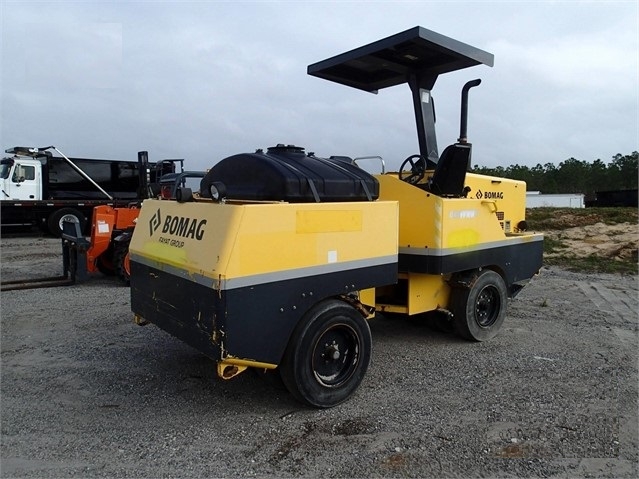 Compactadora Con Llantas Bomag BW11RH en optimas condiciones Ref.: 1602099729355117 No. 2