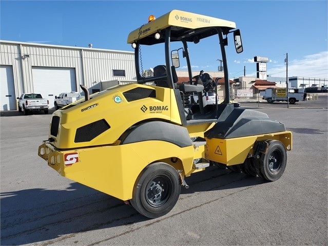 Compactadora Con Llantas Bomag BW11RH