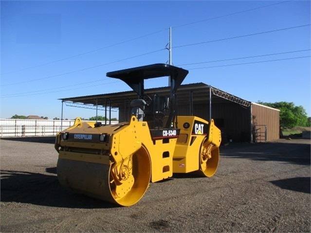 Compactadora De Doble Rodillo Caterpillar CB-534D seminueva en pe Ref.: 1602181297994591 No. 4