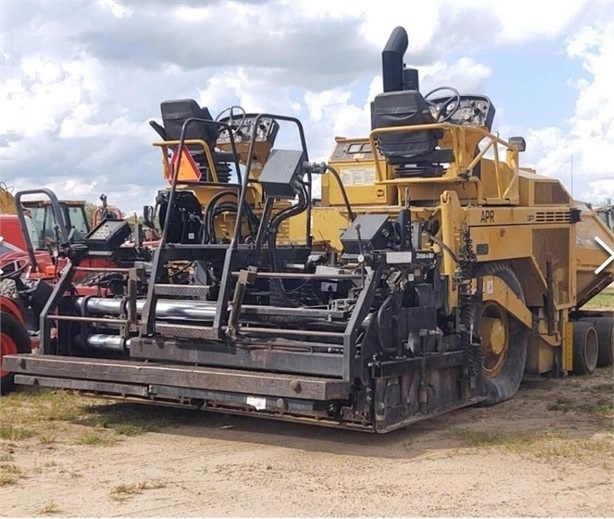 Pavimentadoras Caterpillar AP-1000D