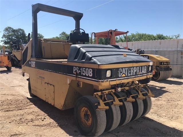 Compactors Tires Asphalt Caterpillar PS-150B