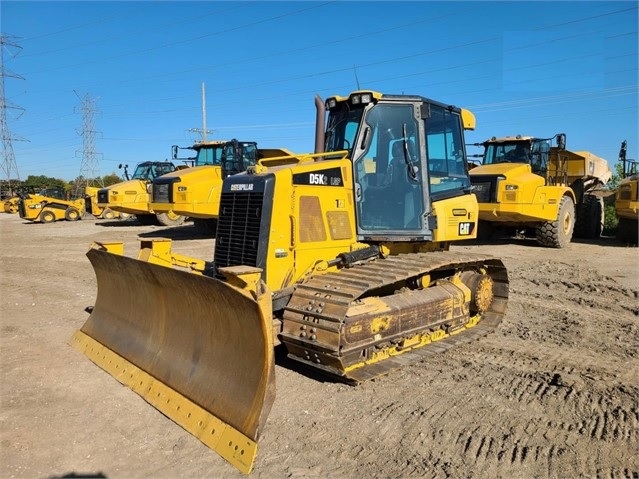 Dozers/tracks Caterpillar D5K