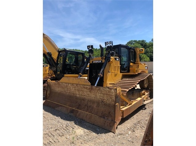 Dozers/tracks Caterpillar D6T