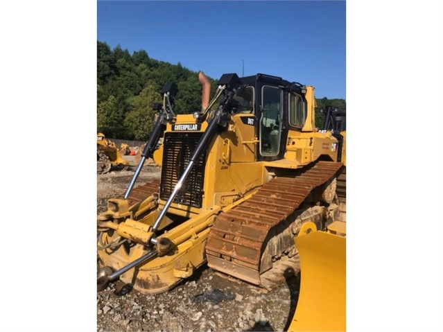 Dozers/tracks Caterpillar D6T