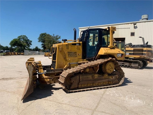 Dozers/tracks Caterpillar D6N