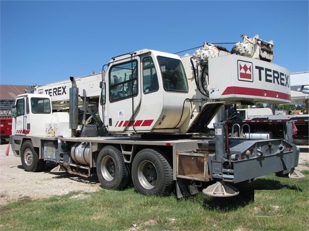 Gruas Terex T340 de medio uso en venta Ref.: 1606238673259108 No. 4