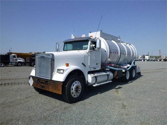 Petrolizadora Freightliner FLD120 en optimas condiciones Ref.: 1606336556778452 No. 2