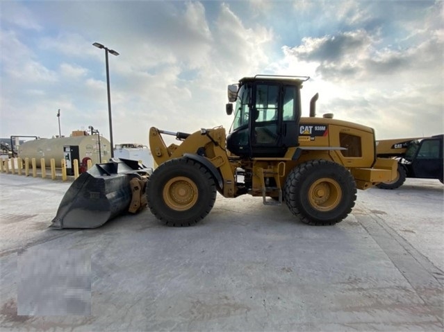 Wheel Loaders Caterpillar 938