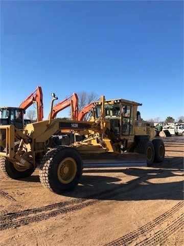 Motoconformadoras Caterpillar 143H